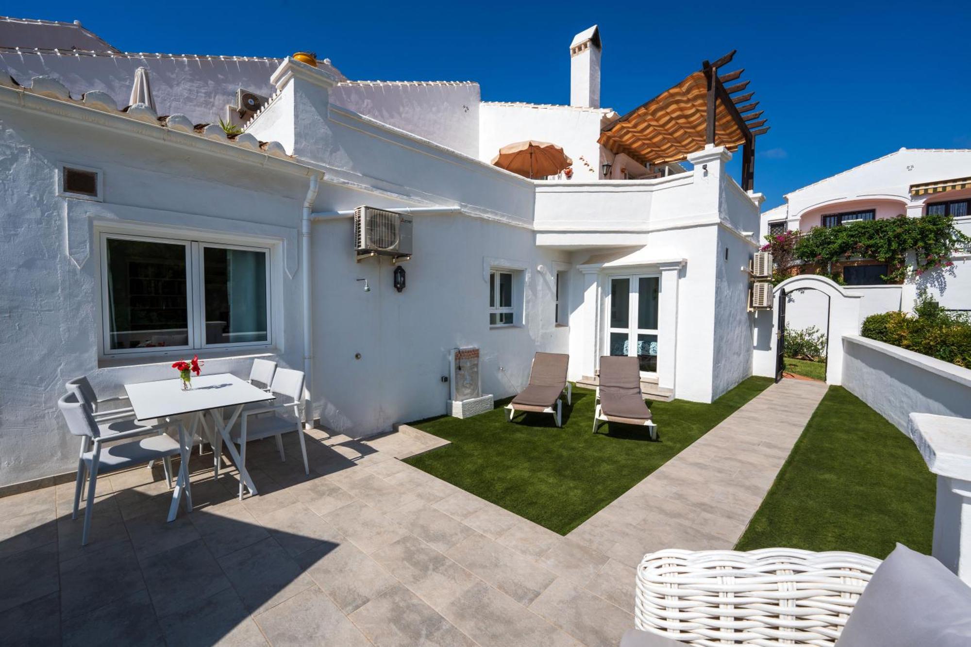 Calle Rabat, 25 Apartment *